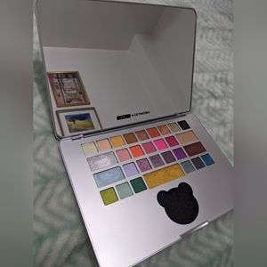 Moschino + Sephora Eye Shadow Palette